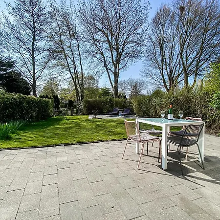 Ferienhaus Awesome In With Wifi Andijk